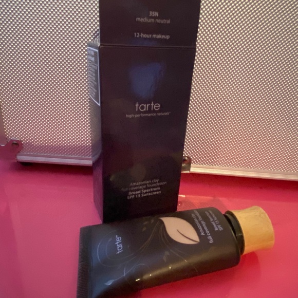 tarte amazonian clay full coverage foundation 35 N
